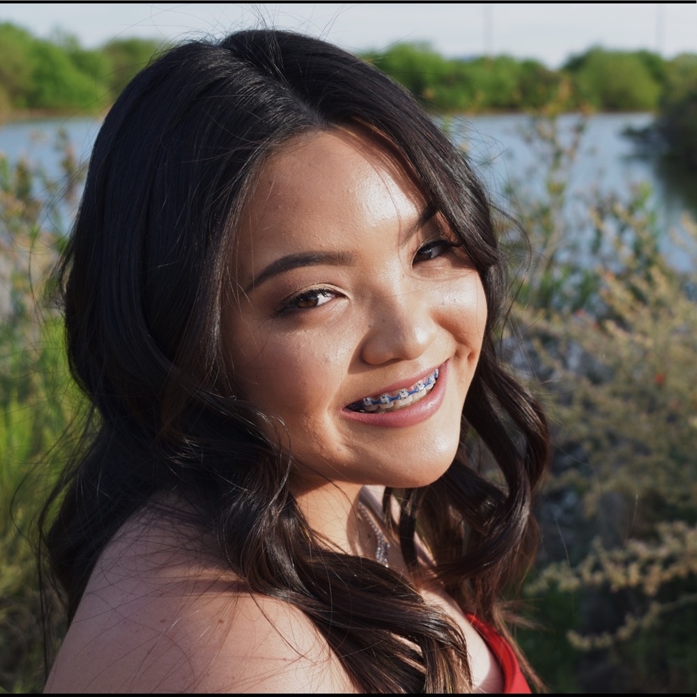 Meet your Posher, Chiara